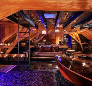 Bijou Hotel / Love and Romance - 3
