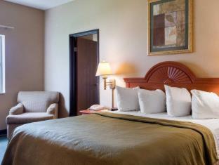 Quality Inn Brookings-University - 1
