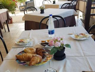 Hotel Autostello Grotte - 8