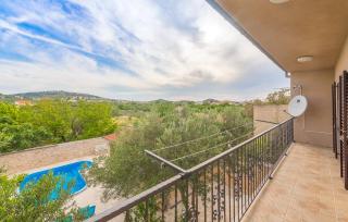 Holiday house with pool and whirlpool Sara - Betina - 2