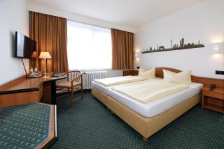 LAT Hotel & Apartmenthaus Berlin - Eisenhüttenstadt - 4