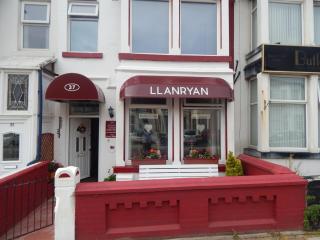 Llanryan Guest House - 7