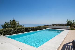 Effies Cozy Villa-Spectacular View and Playground - Roussospítion - 0
