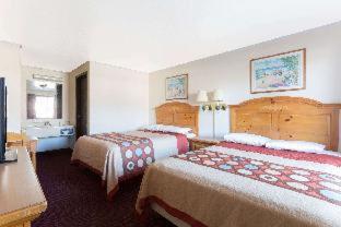 Super 8 by Wyndham Evanston - Evanston - 7