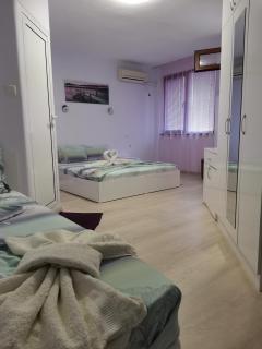 Primorski Briz Guest House - 7