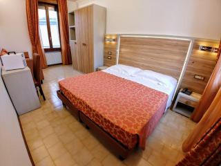 Hotel Carancini - Salsomaggiore Terme - 2