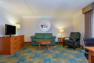 La Quinta by Wyndham Lakeland West - Lakeland - 1