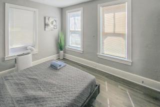 ☆☆ Modern Coed Dorm in Reading ☆☆ - 1