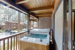 Private Beach Retreat - Zephyr Cove - 9