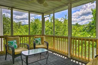 2 Mi to Lake Condo with Balcony in Branson! - Branson - 0