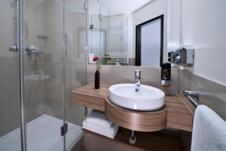 Best Western Hotel Brunnenhof - Weibersbrunn - 4