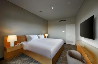 ANA Crowne Plaza Resort Okinawa Uruma Hills By IHG - Uruma - 1