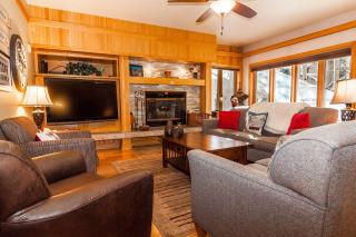 Chateaux DuMont by Summit County Mountain Retreats - 9