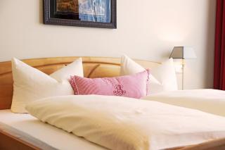 Best Western Hotel Brunnenhof - Weibersbrunn - 3