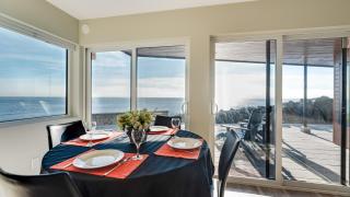 Otter Grotto 1 bed suite - Oceanfront Relaxation - 2