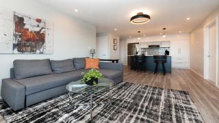 Otter Grotto 1 bed suite - Oceanfront Relaxation - 0