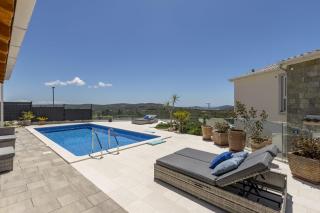 HILLSIDE villa with sea view and pool - Jarebinjak - 4