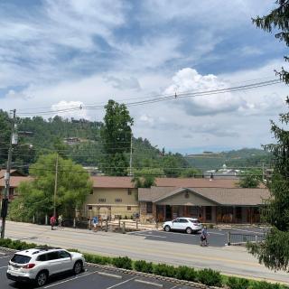 Olde Gatlinburg Rentals - Gatlinburg - 5