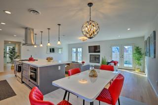 Oceanside Home with Patio and Grill, Walk to Beach! - 9