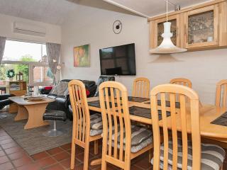 4 person holiday home in Blåvand - Blåvand - 9