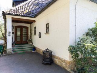 Attractive apartment in Franconia with garden - Weißenbrunn - 8