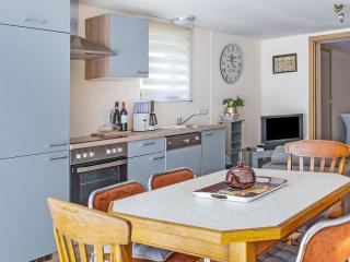 Cottage in Vielsalm with Terrace - Vielsalm - 1