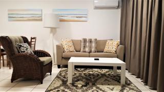 Mooloolaba Beachfront Apartment in Sandcastles - 1