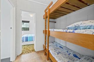 Escape to the Lake - Lake Rotoiti Bach - 4