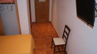 Hostal Restaurante Bustos - 9