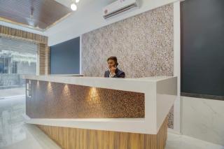 Hotel Palm Beach Pride - Bombay - 3