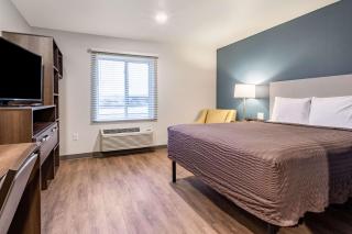 WoodSpring Suites Indianapolis Airport South - 3