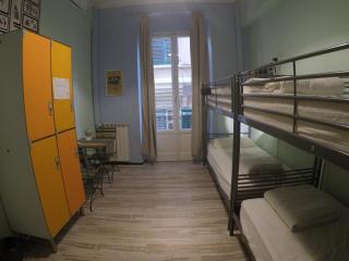 Victoria House Hostel - Genoa - 4