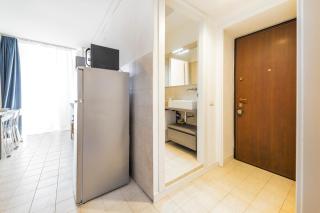 Roomy Apartment close to Subway M5! - Milano - 1
