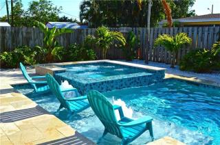 Private heated pool , resort style home , minutes from the beach - Deerfield Beach - 6