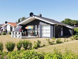 6 person holiday home in GROEMITZ - Grömitz - 0