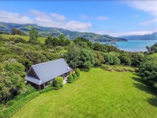 Tranquil Family Retreat - Akaroa - 0