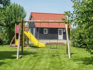 Comfortable cottage with WiFi - 1