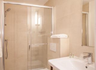 Hotel Sixteen Paris Montrouge - Montrouge - 9