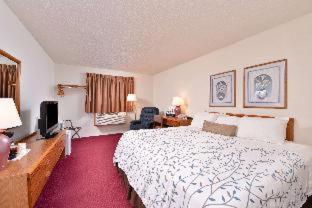 America's Best Value Inn & Suites International Falls - International Falls - 4