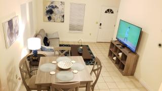 Modern House Minutes from Downtown Gainesville, UF, VA & More! - Gainesville - 7