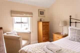 Maggie Puddle Cottage - 6