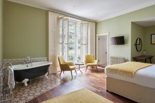 The Priory Hotel - Newport - 1