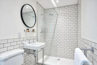 The Priory Hotel - 7