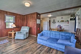 Pet-Friendly Beachfront Dent Cabin w/ Grill! - 5