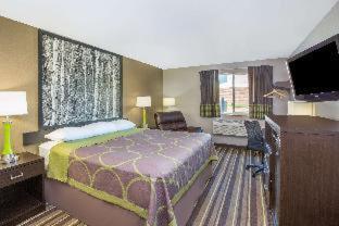 Super 8 by Wyndham Brookings - Brookings - 9