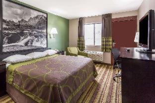 Super 8 by Wyndham Rock Springs - Rock Springs - 5
