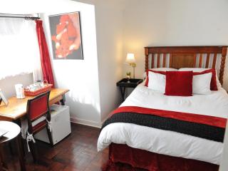 5th Avenue Gooseberry Guest House - Johannesburg - 9