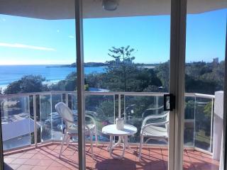 Mooloolaba Beachfront Apartment in Sandcastles - Mooloolaba - 8