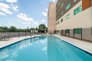 Holiday Inn Express & Suites Atlanta Airport NE - Hapeville by IHG - 9