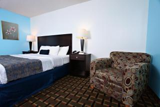 Coratel Inn & Suites by Jasper Newton - Newton - 4